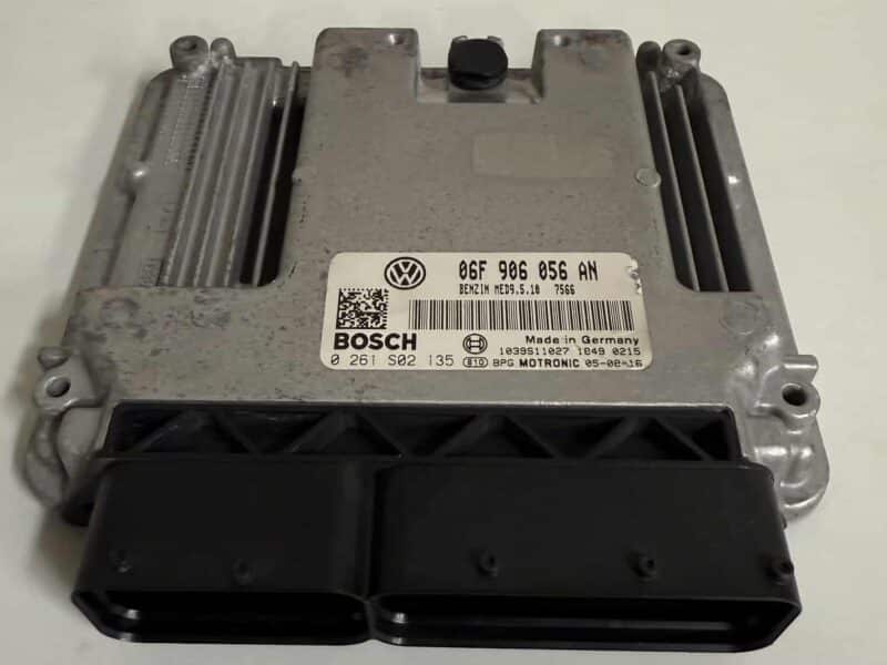 Original gebraucht Motor Steuergerät VW Passat 3C 2.0L FSI Benzin (MED9.5.10)