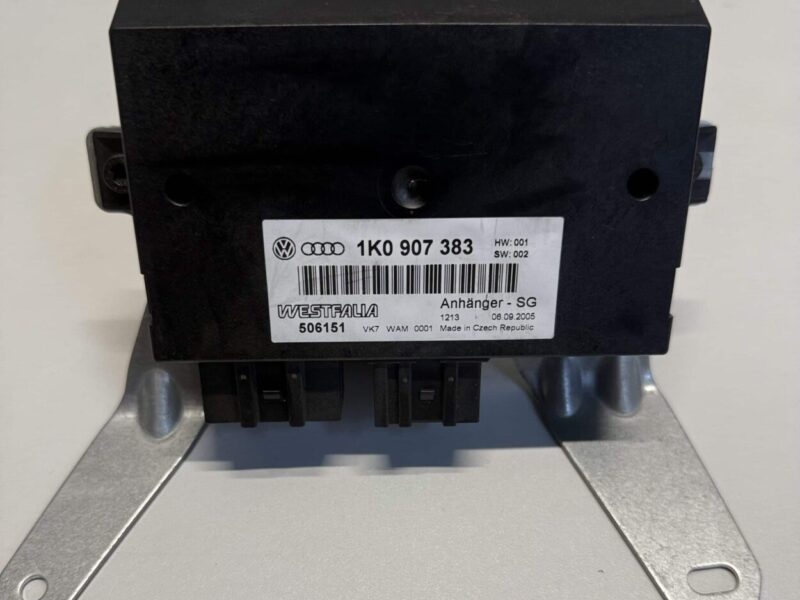 Original gebraucht Anhänger SG Steuergerät VW Passat 3C. Oe-Teilenummer: 1K0907383, 1K0907383