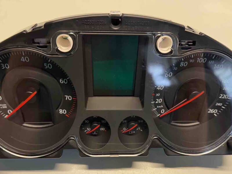 Original gebraucht Tacho Kombiinstrument VW Passat 3C. Oe-Teilenummer: 3C0920870Q , 3C0920870Q