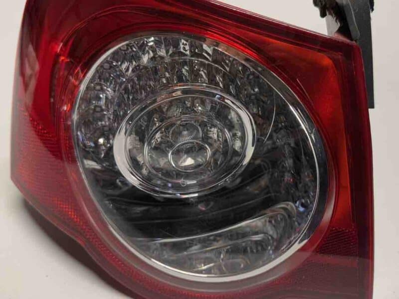 Original gebraucht Rückleuchte LED Links VW Passat 3C. Oe-Teilenummer: 3C9945095N, 3C9945095N