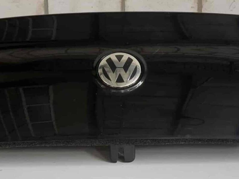 Original gebraucht Heckklappe Heckdeckel VW Passat 3C. Oe-Teilenummer: 3C5827025G, 3C5827025H