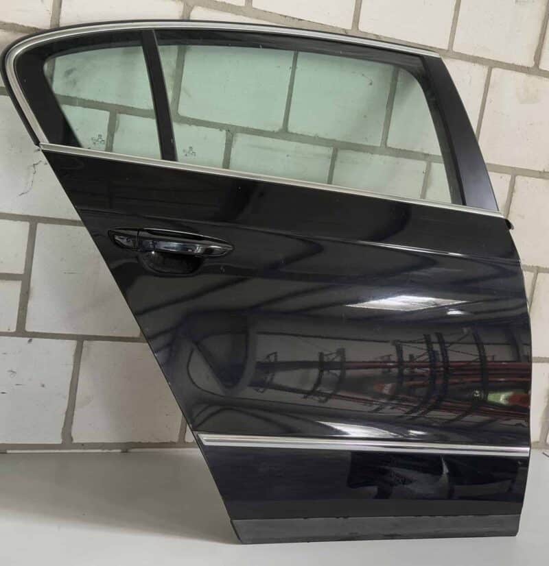 Original gebraucht Tür hinten rechts Lim. VW Passat 3C. Oe-Teilenummer: 3C5833312, 3C5833312