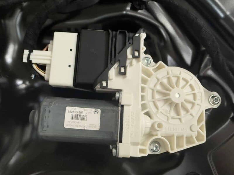 Tür hinten rechts Lim. VW Passat 3C – Bild 4