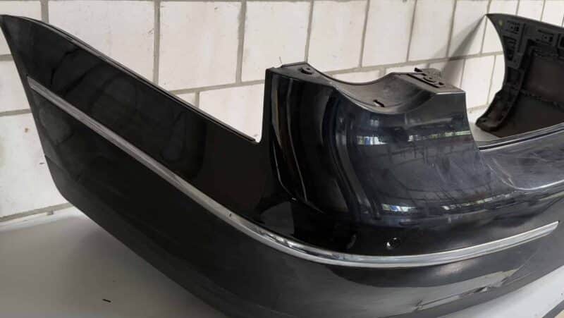 Stoßstange hinten Lim. VW Passat 3C – Bild 4