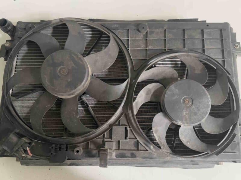 Original gebraucht Motorlüfter Doppellüfter VW Passat 3C. Oe-Teilenummer: 1K0121207T, 1K0121207T