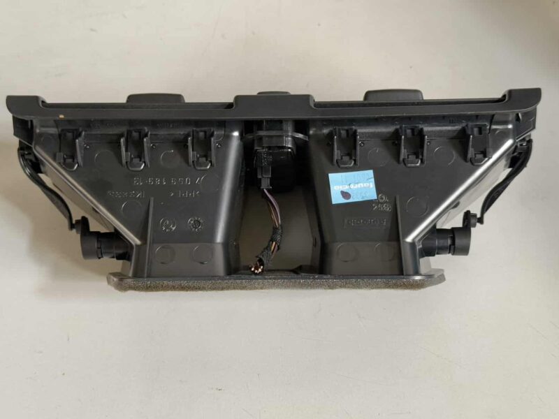 Original gebraucht Luftdüse Luftgitter Ziergitter BMW 116i E81 2011. Oe-Teilenummer: 705918913, 705918913