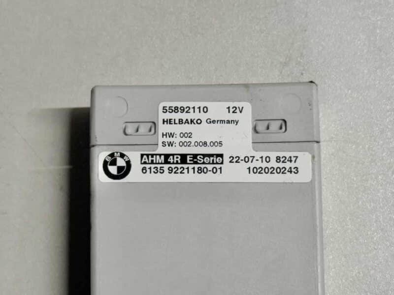 Original gebraucht Anhängerkupplung Modul BMW 116i E81 2011. Oe-Teilenummer: 6135922118001, 55892110, 6135922118001, 55892110