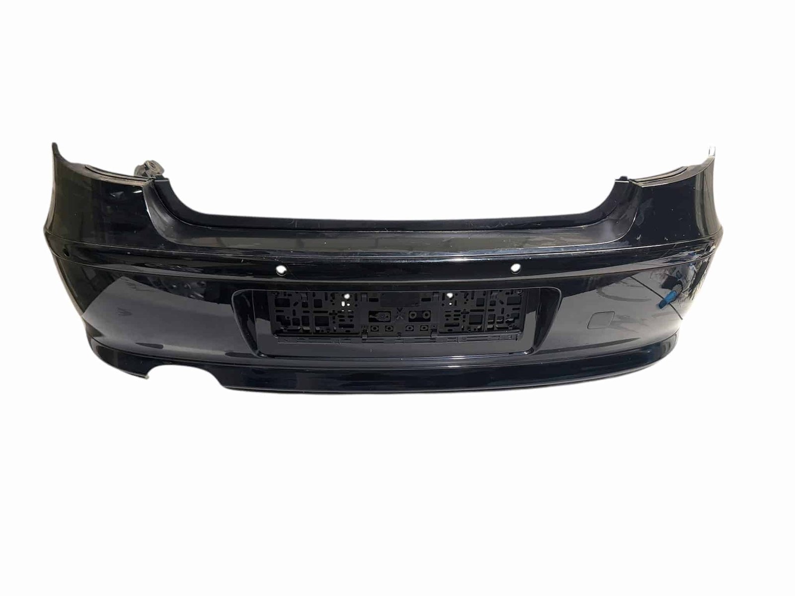 Original gebraucht Stoßstange Hinten schwarz2 Komplett BMW 116i E81 2011. Oe-Teilenummer: Stoßstange Hinten, Stoßstange Hinten