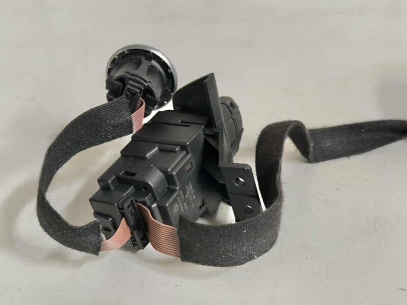 Original gebraucht Zündschloss mit Schlüssel Startknopf BMW 116i E81 2011. Oe-Teilenummer: 10862510, 695471713, 10862510