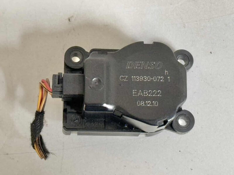 Original gebraucht Stellmotor Heizung Klima BMW 116i E81 2011. Oe-Teilenummer: 113930072, 113930072