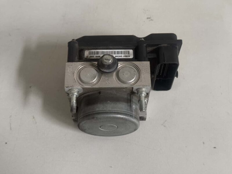 Original gebraucht ABS Block pumpe mit Steuergerät Opel Corsa D 2009. Oe-Teilenummer: 0265800796, 5653L3, 0265232288, 0265800796