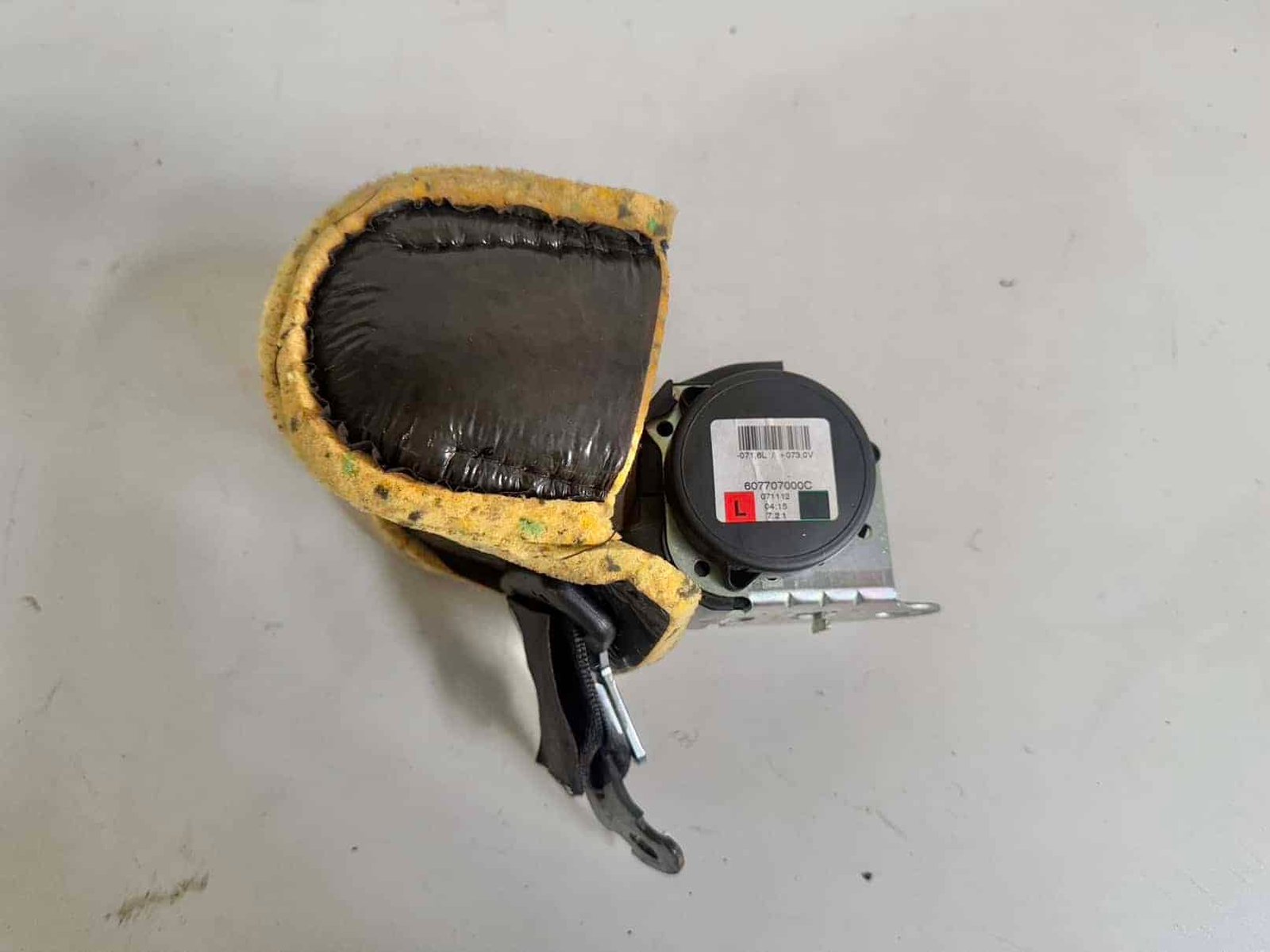 Original gebraucht Sicherheitsgurt links hinten FIAT Punto 1.2 2008. Oe-Teilenummer: 607707000C, 607707000C