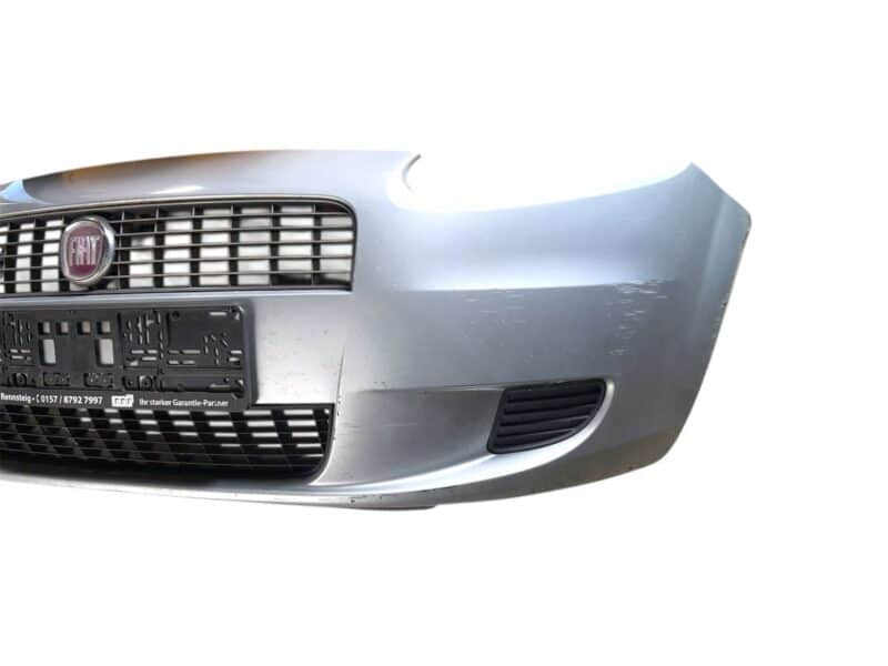 Original gebraucht Frontstoßstange FIAT Punto 1.2 2008. Oe-Teilenummer: LS384702, 735409096, 735409096