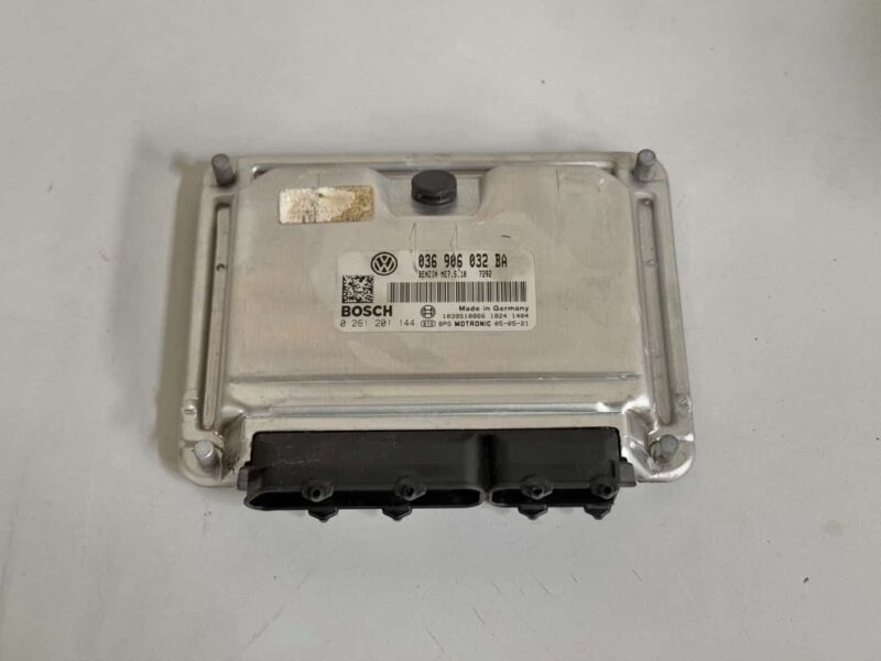 Original gebraucht Steuergerät Motormanagement ECU VW Golf5 1K1 1.4L (ME7.5.10). Oe-Teilenummer: 036906032BA, 0261201144, 036906032BA