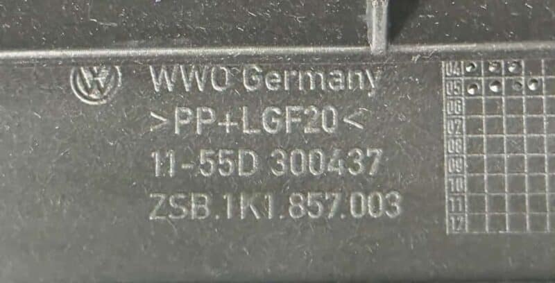Original gebraucht Armaturenbrett Dashboard Schalttafel VW Golf5 1K1 1.4L. Oe-Teilenummer: 1K1858295, 1155D300635, 1K1857003, 1155D300437