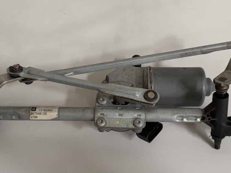 Original gebraucht Scheibenwischermotor und Gestänge Opel Corsa D 2009. Oe-Teilenummer: 13182340, 405067 Valeo
