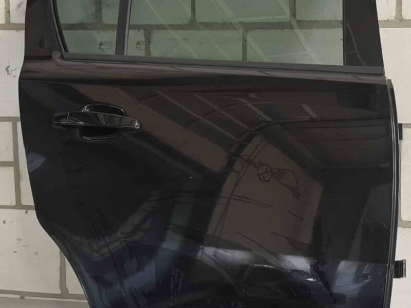 Original gebraucht Tür hinten rechts Komplett Opel Corsa D 2009. Oe-Teilenummer: 93189341, 93189341