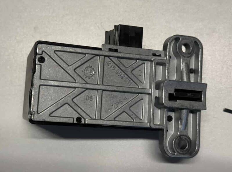 Lenkradschloss ELV Lenksäulenverriegelung VW Passat 3C – Bild 4