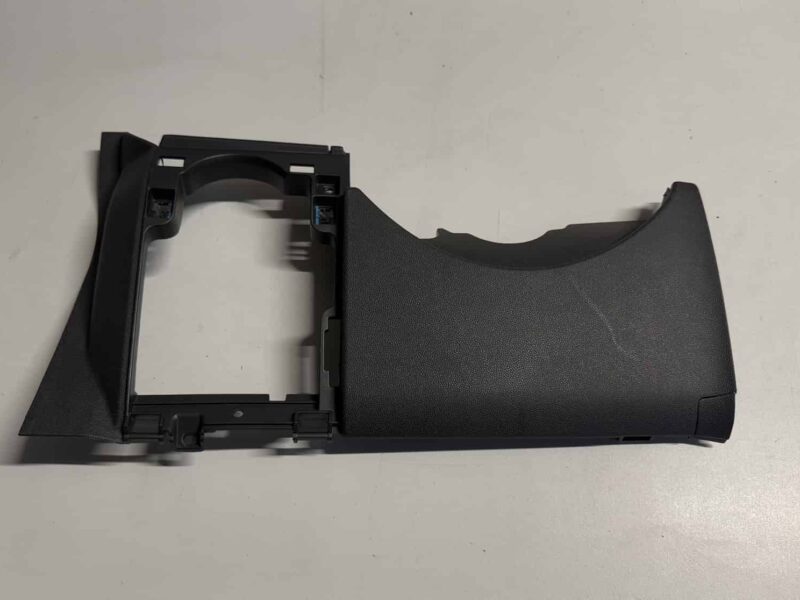 Original gebraucht Abdeckung Verkleidung Unter Lenkrad Lenksäule Opel Corsa D. Oe-Teilenummer: 13204947, 13204947