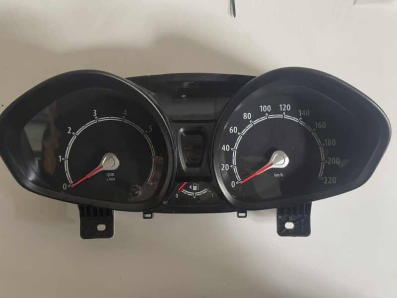 Original gebraucht Tacho Kombiinstrument Ford Fiesta 1.25L 2010. Oe-Teilenummer: 8A6T10849AN, VP8A6F10849AP, 8A6T-10849-AN, VP8A6F-10849-AP