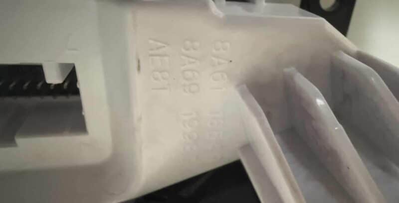 Klimabedienteil Ford Fiesta 1.25L 2010 – Bild 3