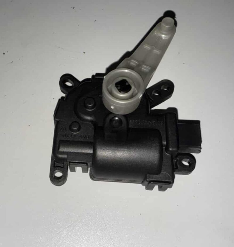 LUFTKLAPPE STELLMOTOR Ford Fiesta 1.25L 2010 – Bild 2