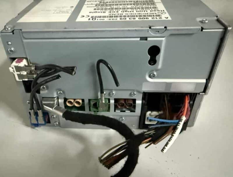 Original gebraucht Autoradio Navigation Comand NTG4 Head Unit Benz W212 E-Klasse 2010. Oe-Teilenummer: A2129008309, 2129008309