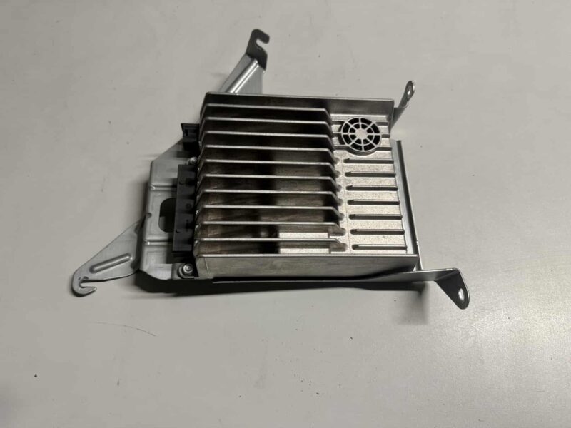 Original gebraucht Haupt Harman Kardon Verstärker Mercedes Benz W212 E-Klasse 2010. Oe-Teilenummer: A2128700194, 2128700194, 2125450440, A2125450440