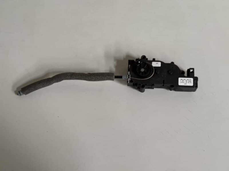 Original gebraucht Zuziehhilfe, Heckklappe Mercedes Benz W212 E-Klasse 2010. Oe-Teilenummer: A2047500060, 6NW00942401