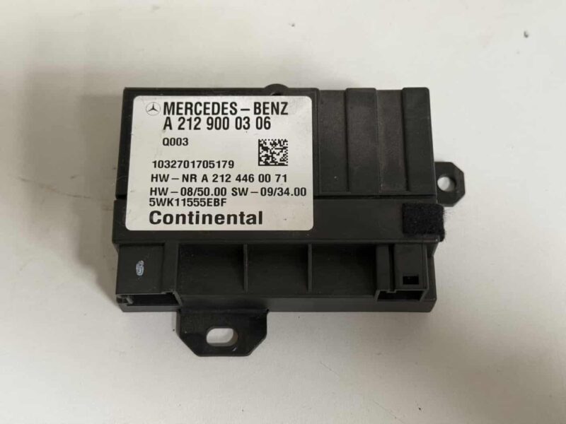 Original gebraucht Kraftstoffpumpe Steuergerät Mercedes 5WK11555EBF Benz W212 E-Klasse 2010. Oe-Teilenummer: A2129000306, Continental 5WK11555EBF, 2129000306