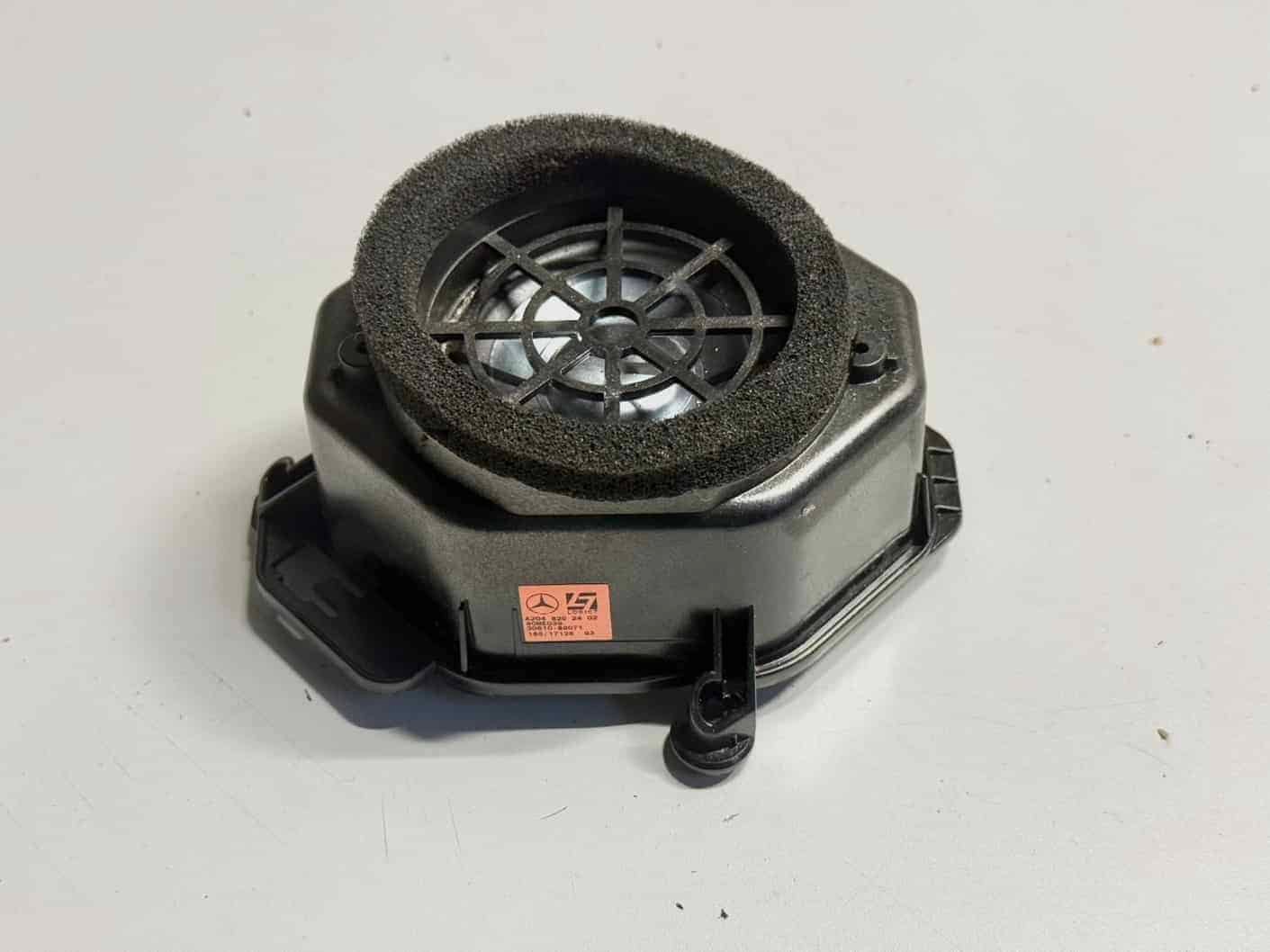 Original gebraucht Lautsprecher Mercedes Benz W212 E-Klasse 2010. Oe-Teilenummer: A2048202402, 2048202402