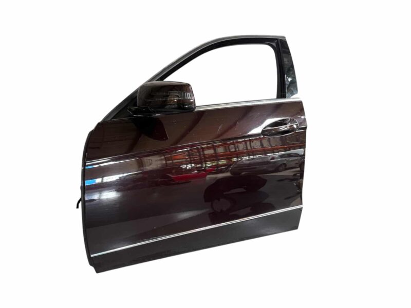 Original gebraucht Fahrer Tür vorne LINKS komplett mit KeylessGo Benz W212 E-Klasse 2010.
