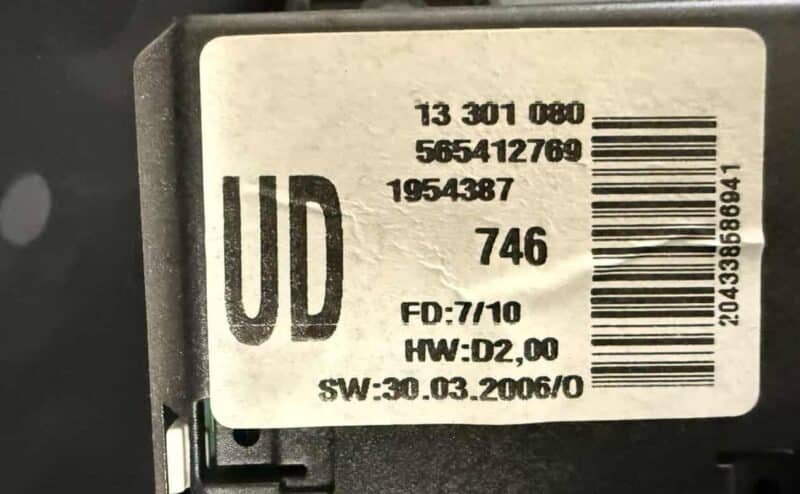 Original gebraucht INNENAUSSTATTUNG BOARDCOMPUTER DISPLAY mit Verkleidung Opel Corsa D. Oe-Teilenummer: 13301080, 13295003, 565412769, 13295003