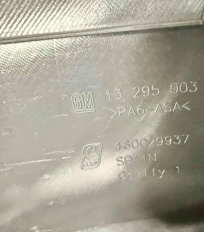 Original gebraucht INNENAUSSTATTUNG BOARDCOMPUTER DISPLAY mit Verkleidung Opel Corsa D. Oe-Teilenummer: 13301080, 13295003, 565412769, 13295003