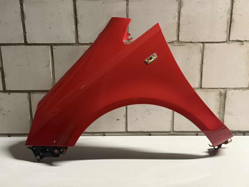 Original gebraucht Kotflügel Links Opel Corsa D. Oe-Teilenummer: Kotflügel-links, -