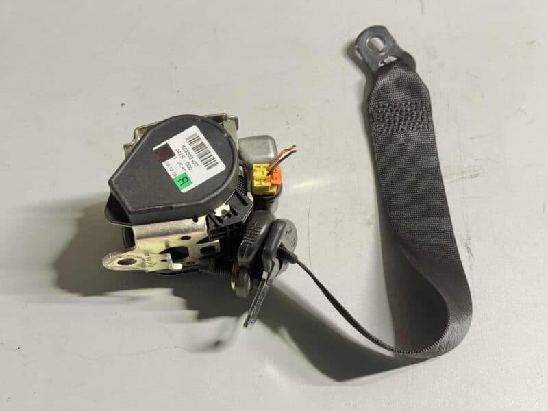Original gebraucht Sicherheitsgurt hinten links Mercedes Benz BKlasse W245 B170 2005. Oe-Teilenummer: A1698601885, 603332400, 1698601885, 603332400