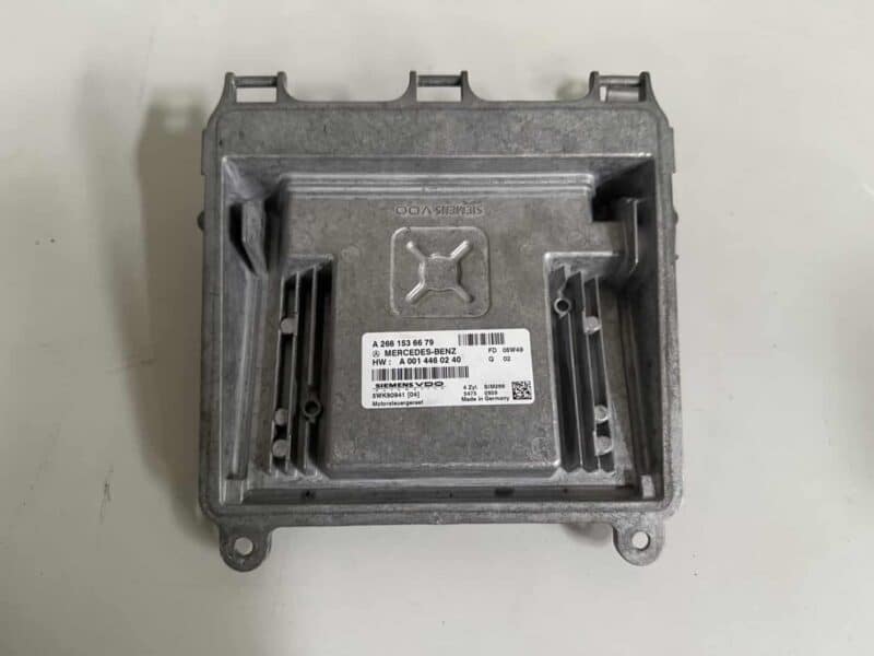Original gebraucht Motorsteuergerät ECU Mercedes Benz BKlasse W245 B170 2005. Oe-Teilenummer: A2661536679, A0014460240, 5WK90941, 2661536679, 0014460240, 5WK90941
