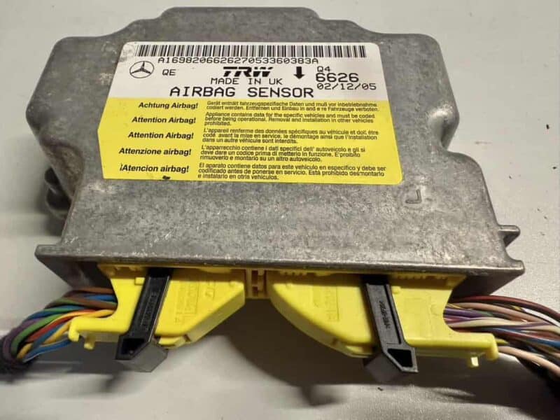 Original gebraucht Airbagsteuergerät Mercedes Benz BKlasse W245 B170 2005. Oe-Teilenummer: A1698206626, 1698206626