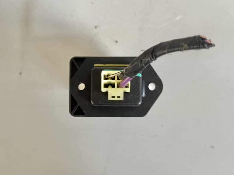 Original gebraucht Gebläsewiderstand OPEL GM ANTARA 2007. Oe-Teilenummer: 96629733, 4803988, 96629615, -