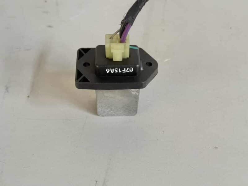 Original gebraucht Gebläsewiderstand OPEL GM ANTARA 2007. Oe-Teilenummer: 96629733, 4803988, 96629615, -