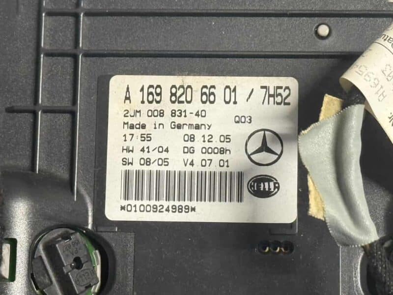 Original gebraucht Innen Dach Beleuchtung Panel Mercedes Benz BKlasse W245 B170 2005. Oe-Teilenummer: A1698206601, 1698206601