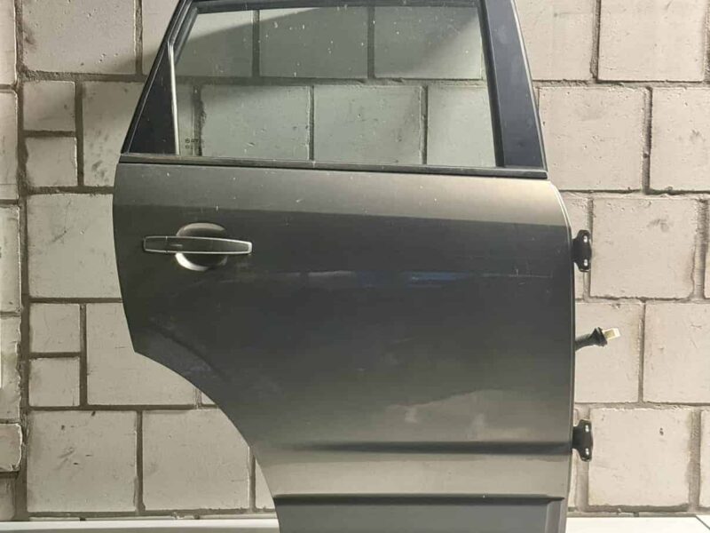 Original gebraucht Tür Hinten Rechts komplett OPEL GM ANTARA 2007. Oe-Teilenummer: Opel-Tür-Hinten-Rechts, -