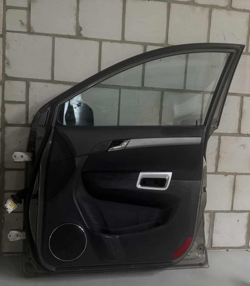 Original gebraucht Beifahrer Tür Vorn Rechts komplett OPEL GM ANTARA 2007. Oe-Teilenummer: Opel-Tür-vorne-Rechts, -