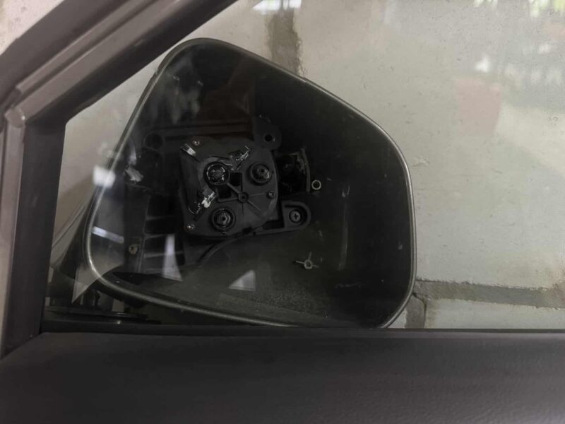 Original gebraucht Beifahrer Tür Vorn Rechts komplett OPEL GM ANTARA 2007. Oe-Teilenummer: Opel-Tür-vorne-Rechts, -