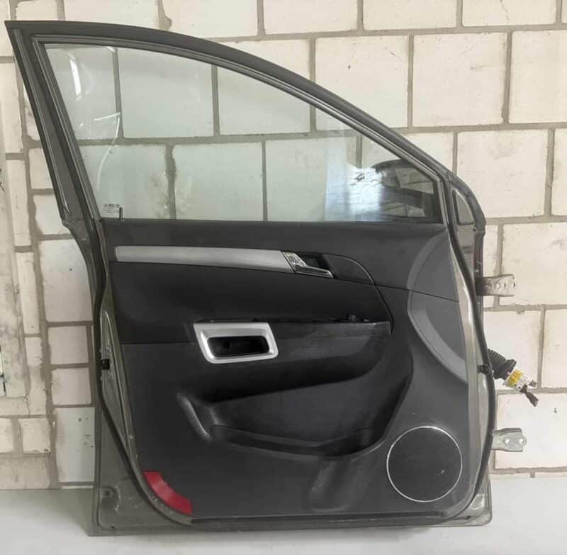 Original gebraucht Fahrer Tür Vorn Links komplett OPEL GM ANTARA 2007. Oe-Teilenummer: Opel-Tür-vorne-Links, -