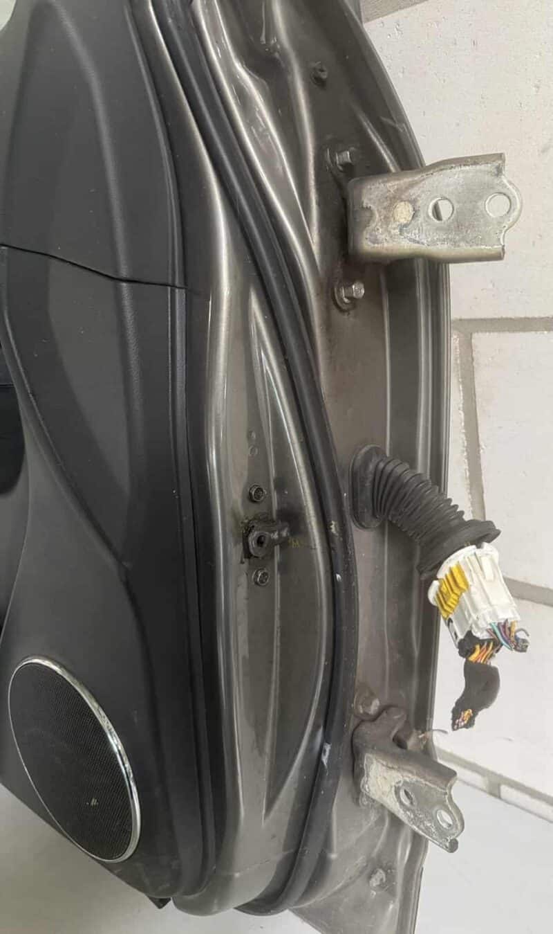 Original gebraucht Fahrer Tür Vorn Links komplett OPEL GM ANTARA 2007. Oe-Teilenummer: Opel-Tür-vorne-Links, -