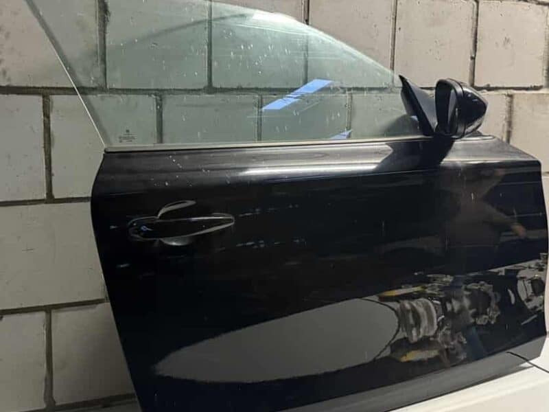 Original gebraucht Beifahrer Tür vorne Rechts Komplett BMW 116i E81 2011. Oe-Teilenummer: Beifahrer-vorne-Rechts, -