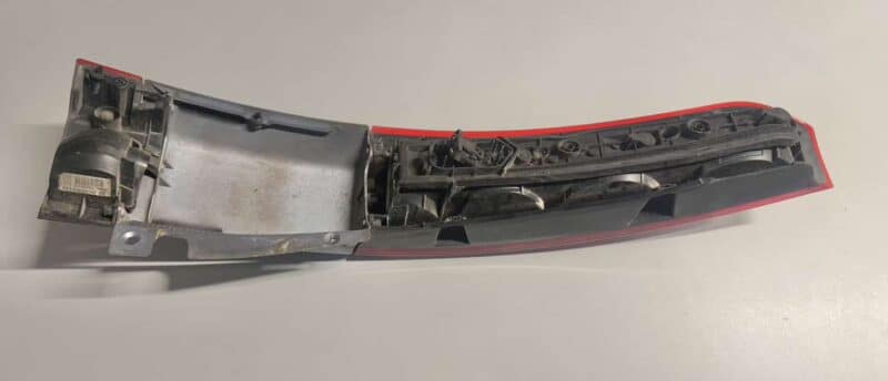 Original gebraucht Rückleuchte Schlußleuchte hinten rechts OPEL MERIVA 2003. Oe-Teilenummer: 93294346, 89398085, 93295363, 39398102