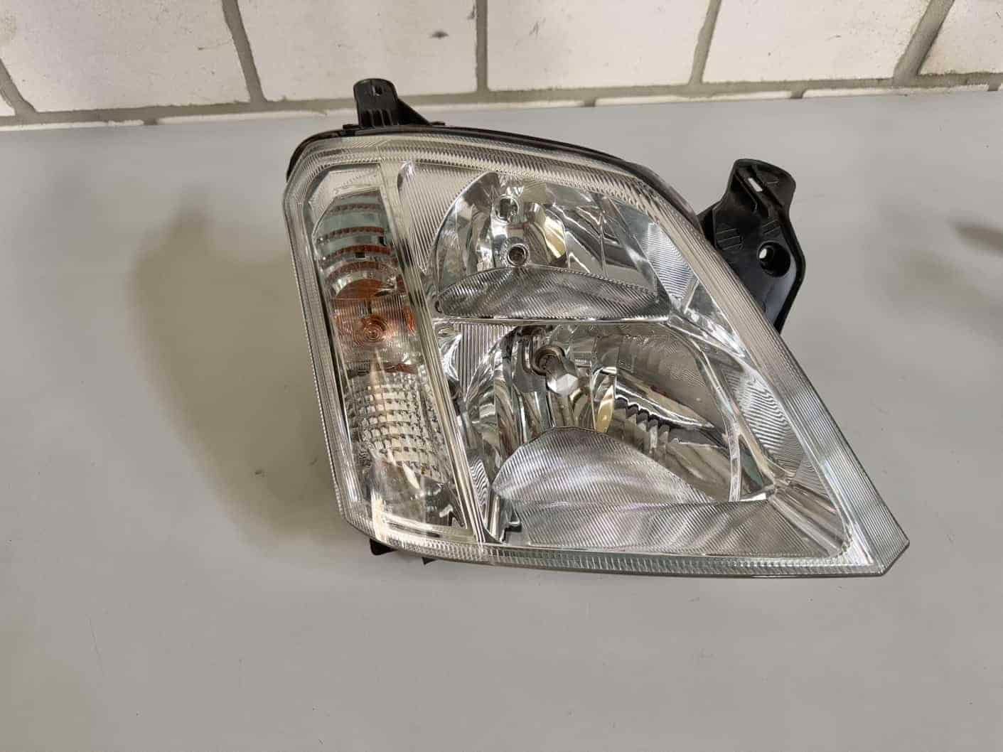 Original gebraucht Scheinwerfer Hauptscheinwerfer Vorne Rechts DEPO OPEL MERIVA 2003. Oe-Teilenummer: 93175365, 084421130R, 93175365