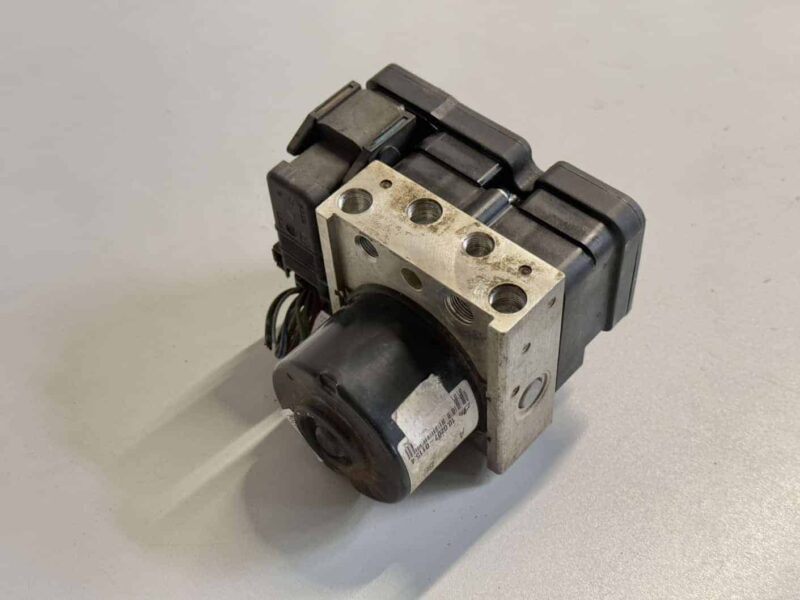 Original gebraucht ABS Block Pumpe Steuergerät FORD Fiesta 1.4L 2008. Oe-Teilenummer: 10097001343, 4S612M110DA, 10020701154, 4S612M110DA